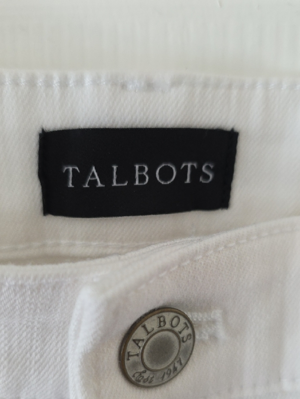 Talbots Straight Leg White Jeans Size 4 - Picture 2 of 16